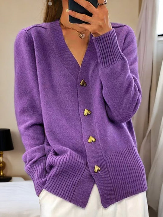 Elena | Strickjacke mit Herzknöpfen